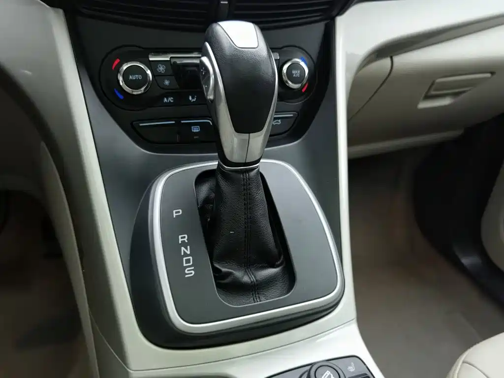 Ford Kuga 2014 2013 1.6L GTDi AWD Elite