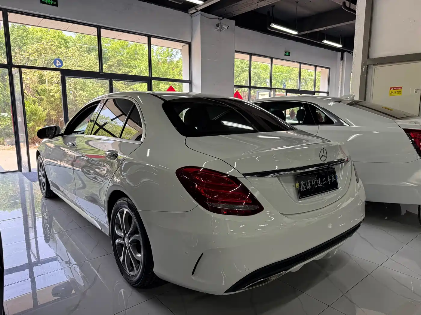 Mercedes-Benz C-Class 2015 Facelift C 180 L Sport фото 7