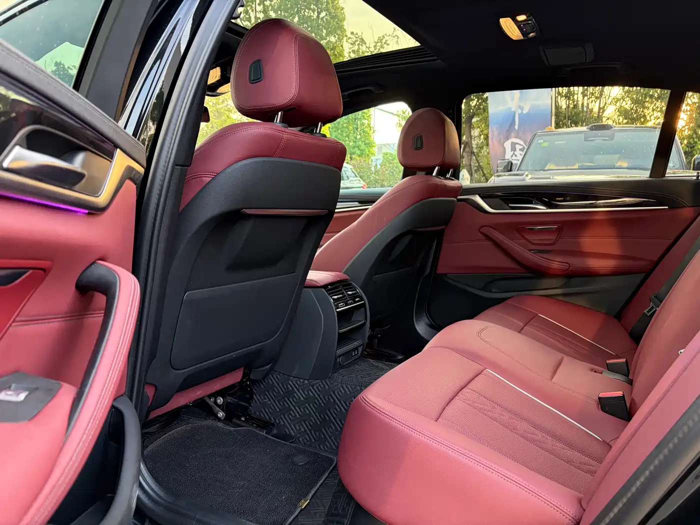 BMW 5 Series 2022 Model Second Facelift 525Li M Sport Package фото 8