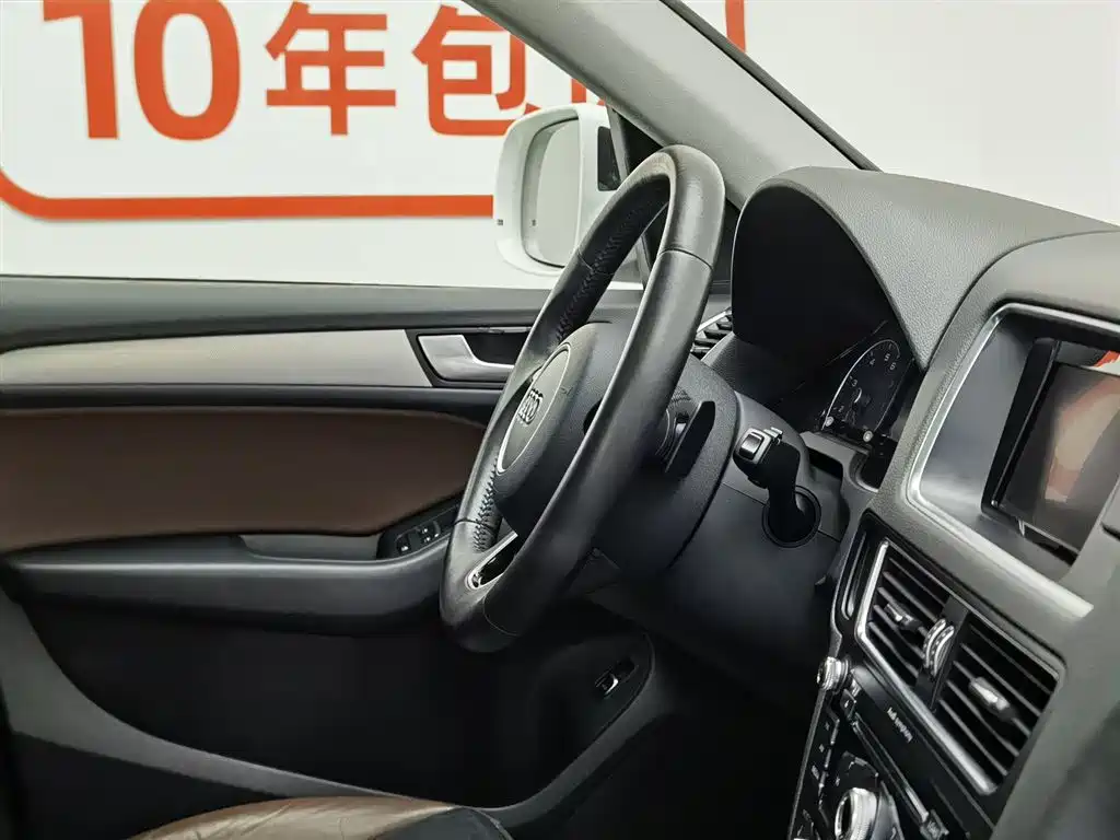 Audi Q5 2017 40 TFSI Technology фото 22