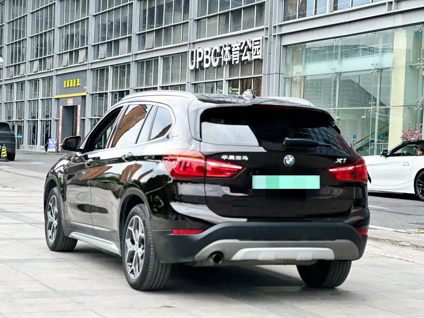 BMW X1 New Energy 2018 xDrive25Le Luxury Model фото 4