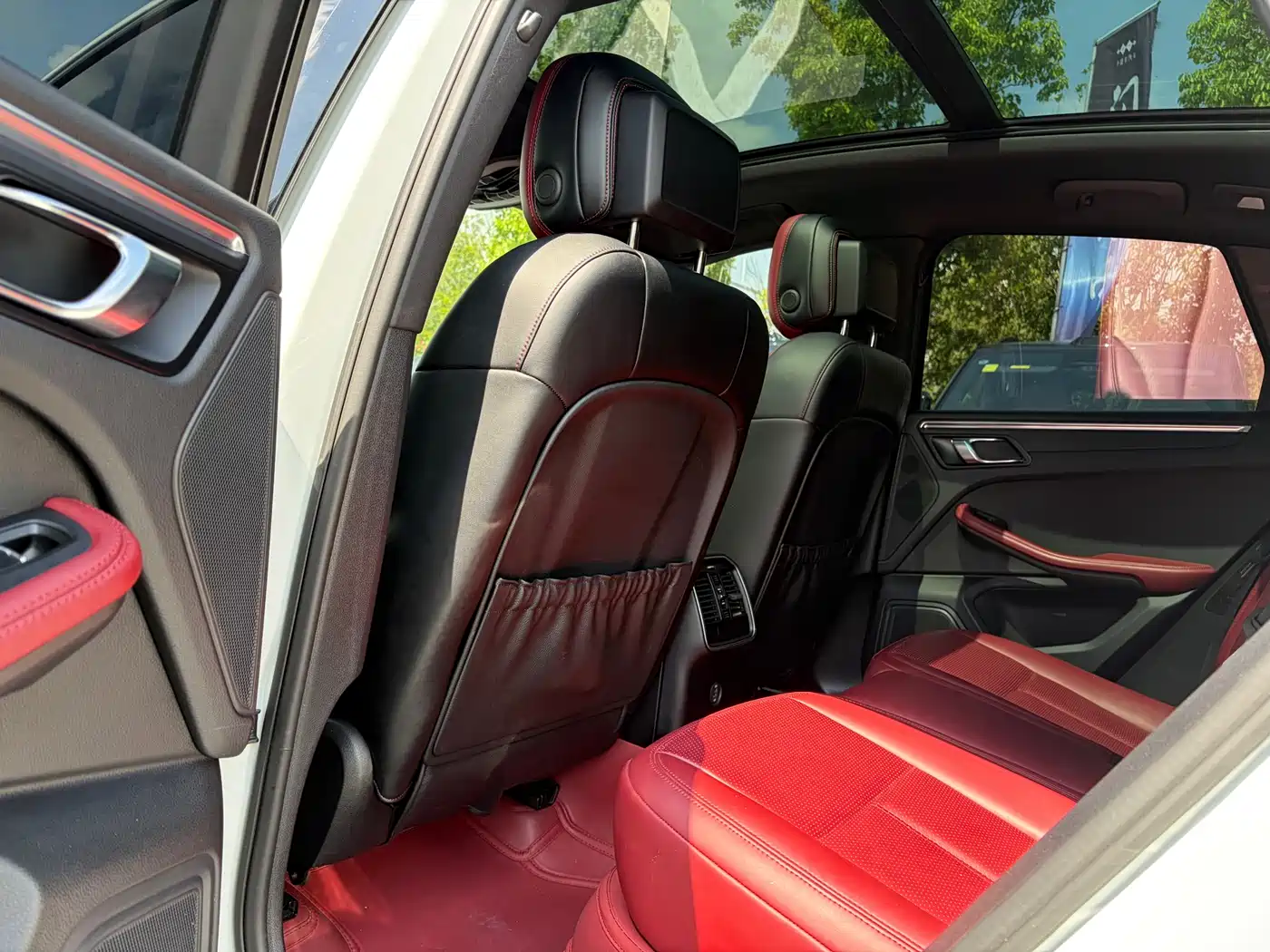 Porsche Macan 2018 Macan 2.0T фото 11