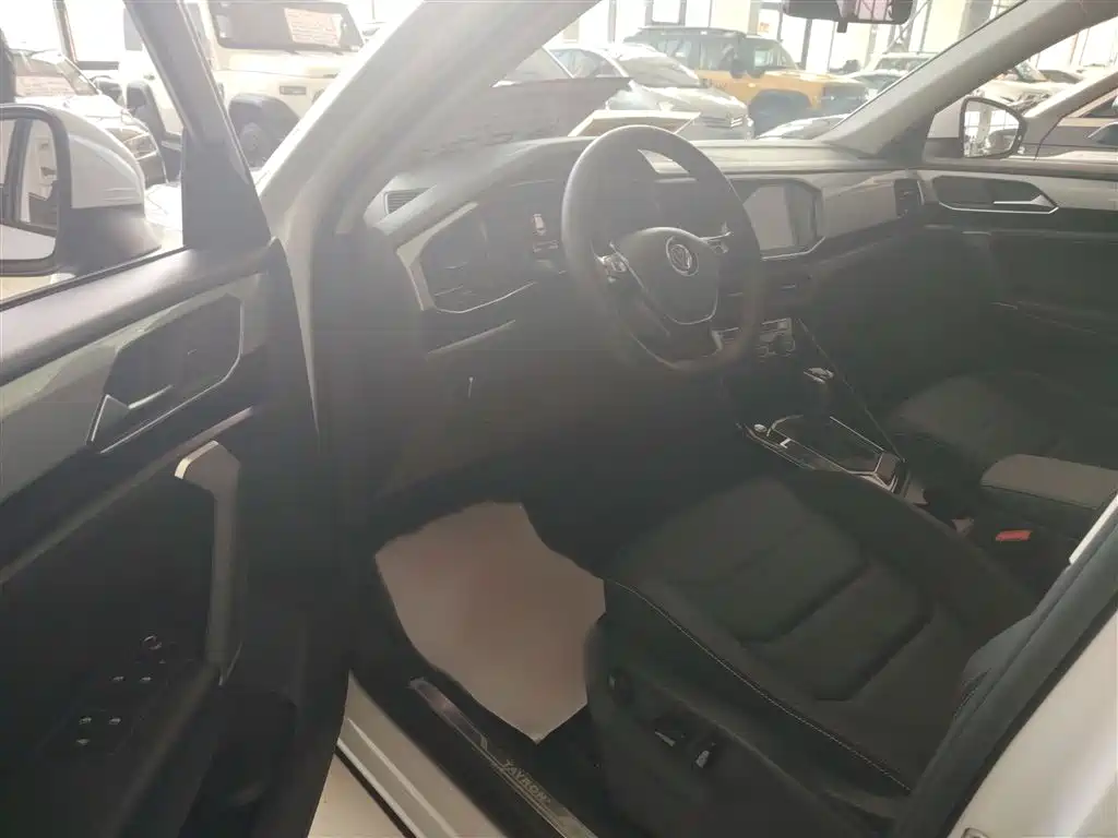 Volkswagen Tayron 2019 330TSI 2WD Luxury China VI фото 14