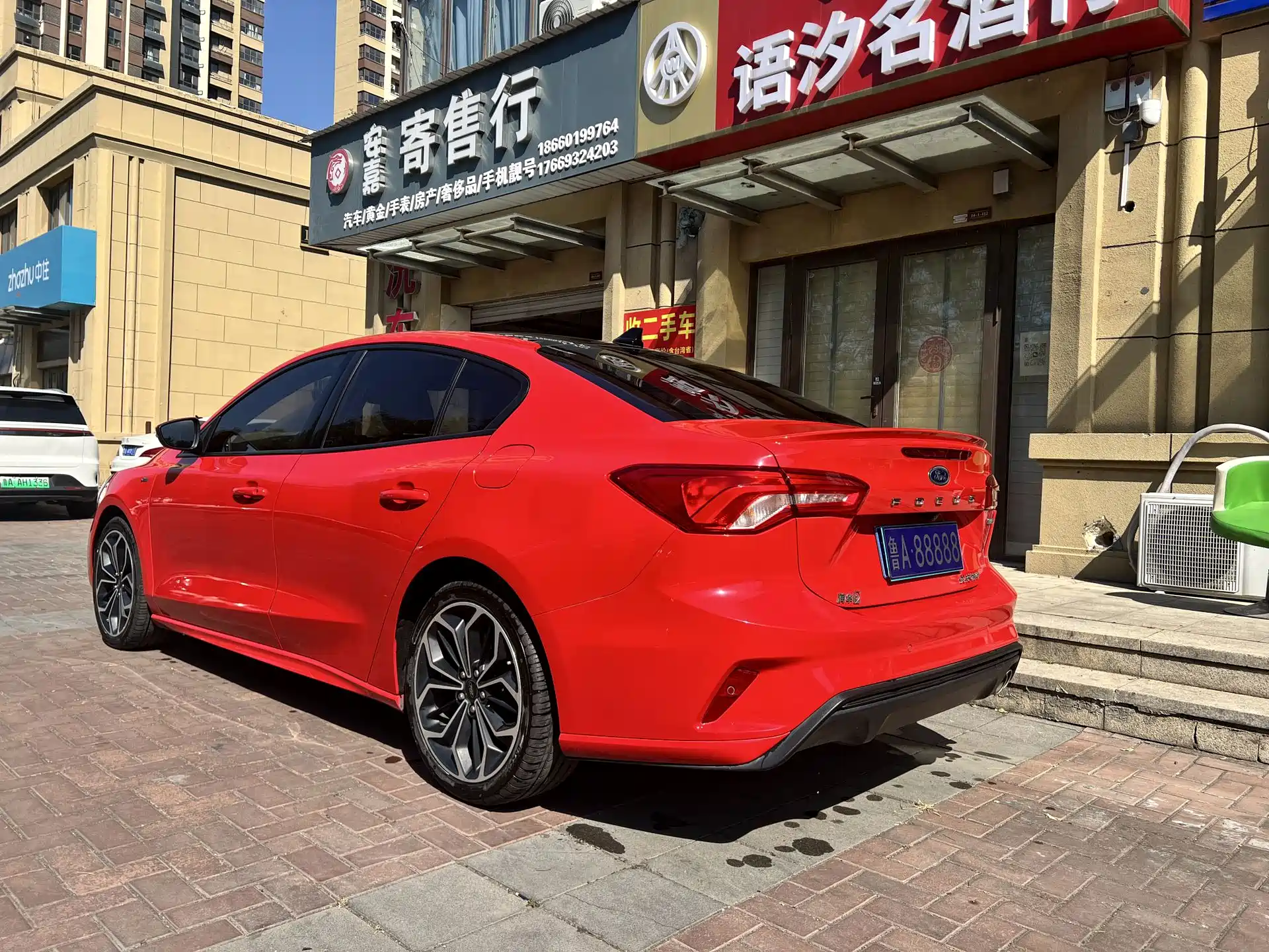 Фото 4 - Ford Focus