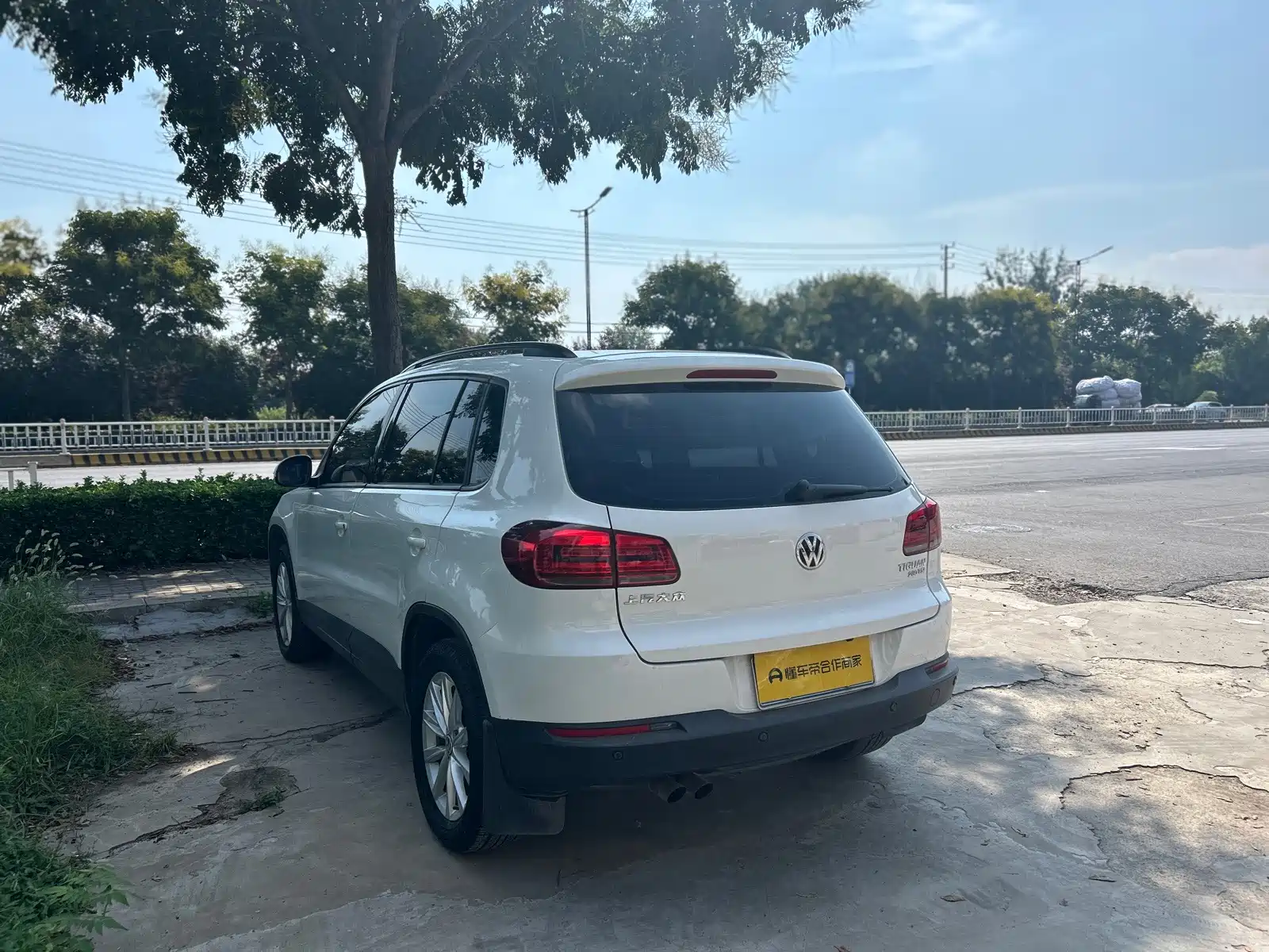 Фото 3 - Volkswagen Tiguan