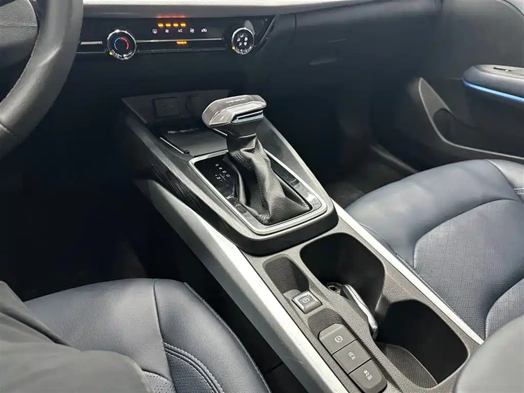 Chevrolet Monza 2023 1.5L Dual-Clutch Enjoyment Edition фото 8