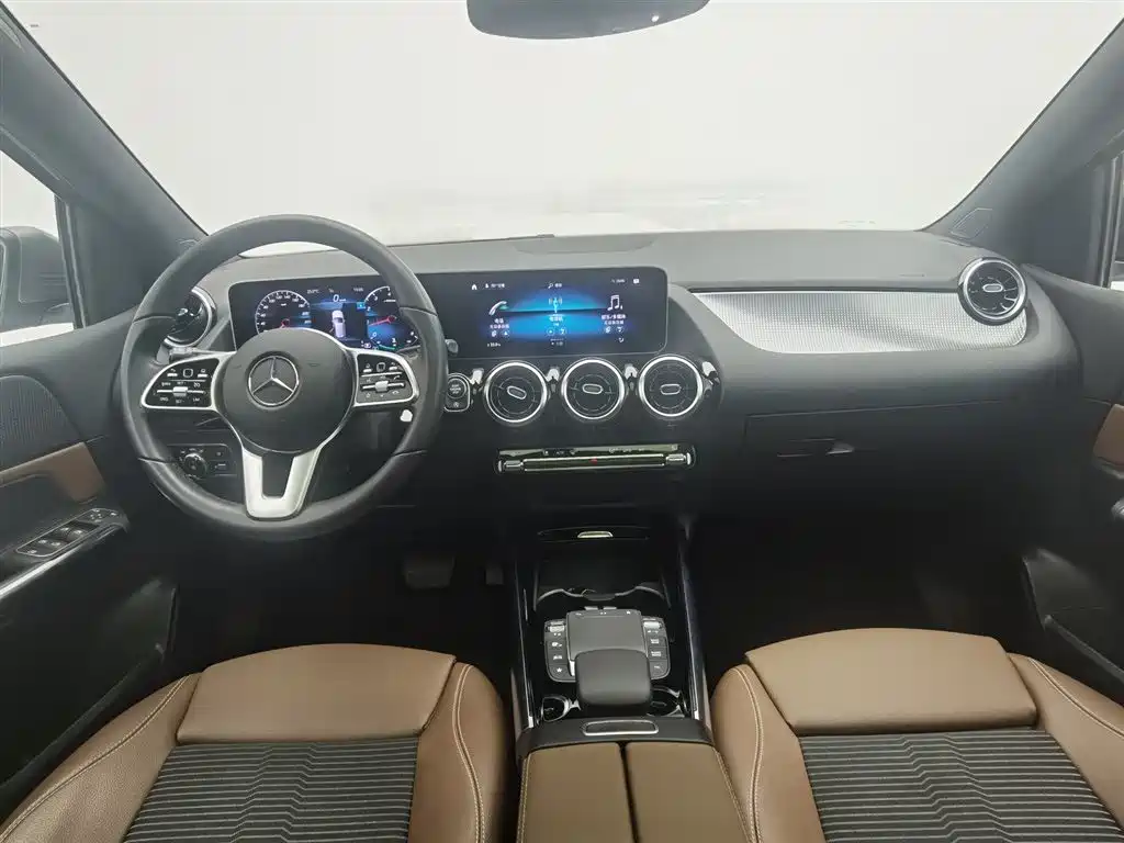 Mercedes-Benz B-Class 2020 B 200 Sport Edition фото 5