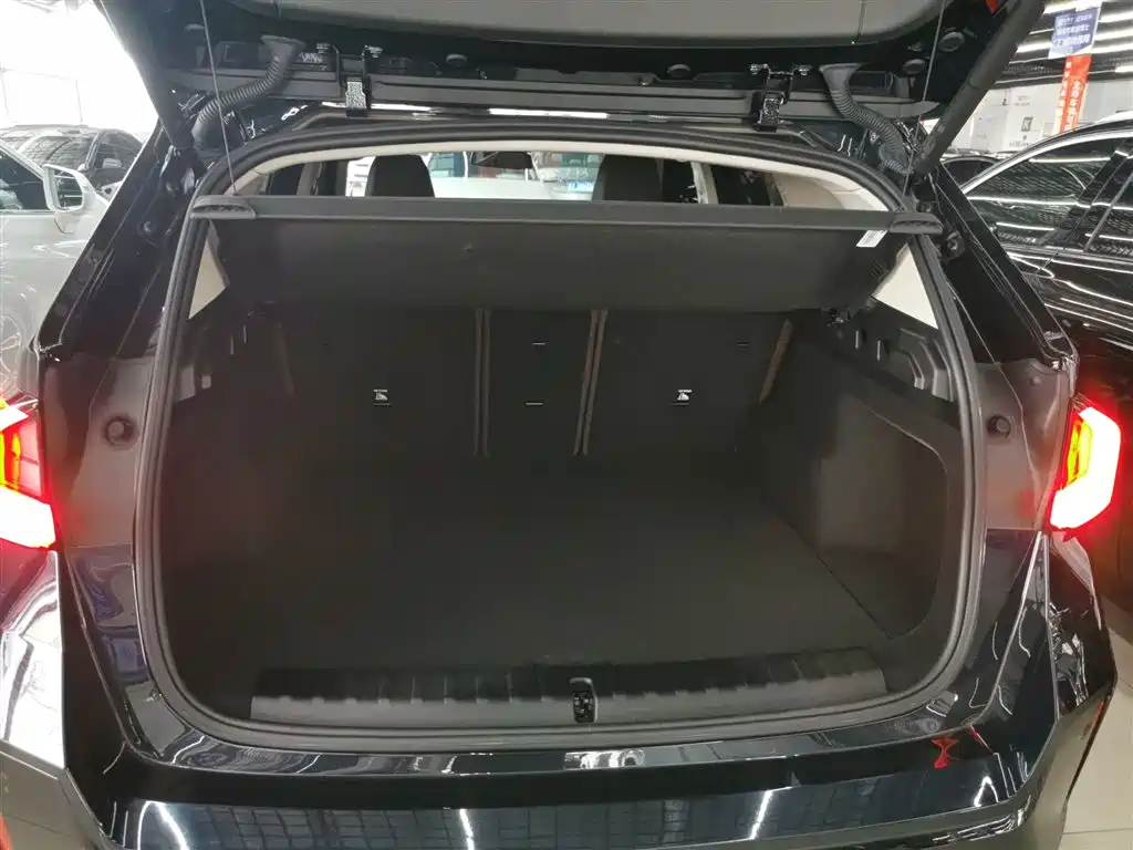 BMW X1 2023 sDrive25Li M Sport Package фото 19