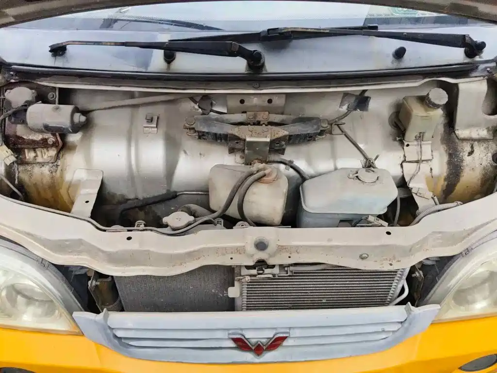 Wuling Motors Wuling Zhiguang 2010 2010 Model 1.0L Career Edition