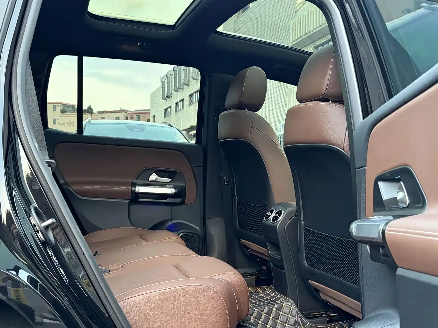 Mercedes-Benz GLB 2025 2024 Facelift GLB 220 Dynamic
