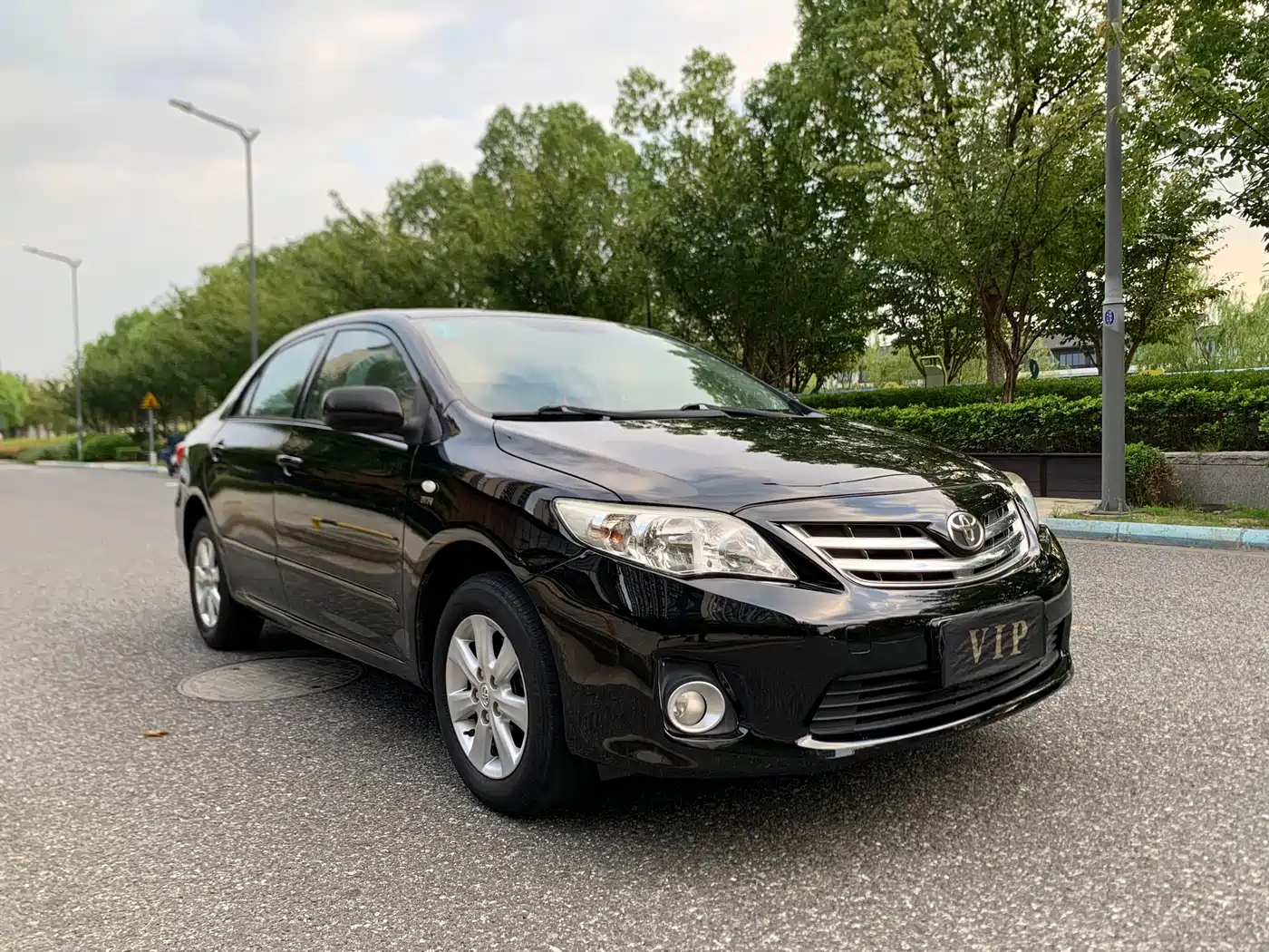 Фото 3 - Toyota Corolla