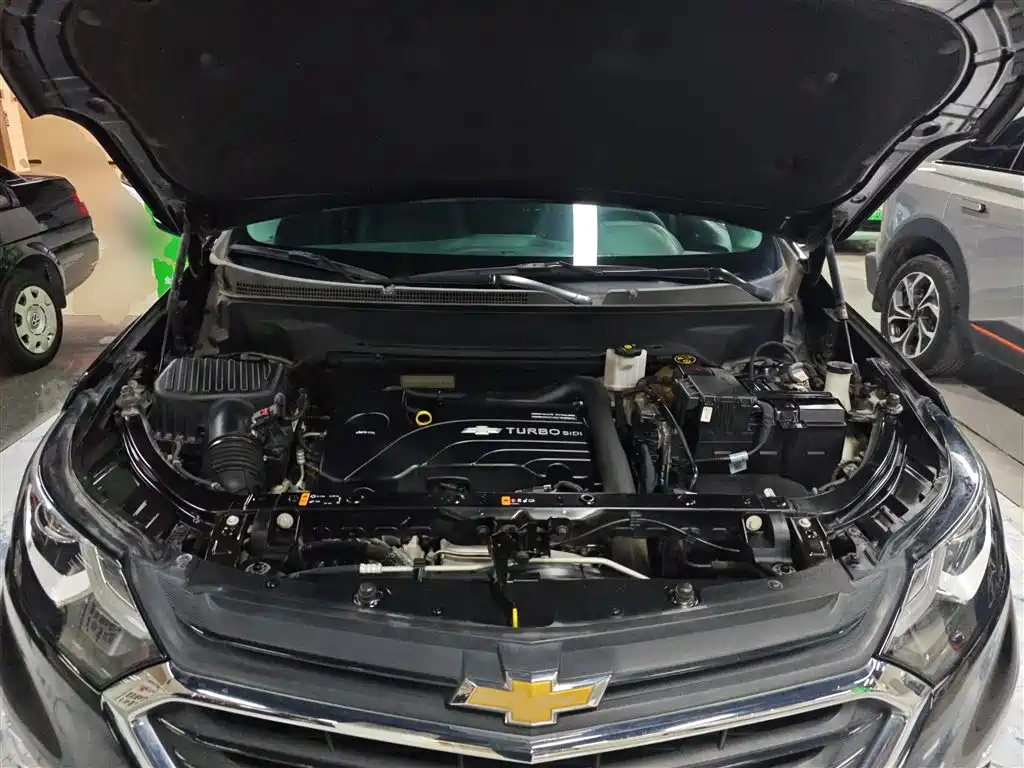Chevrolet Equinox 2018 535T Automatic Frontier Edition фото 16