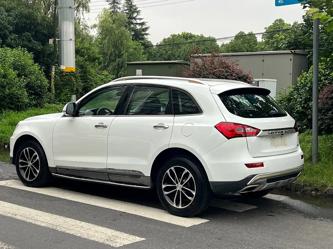 Фото 4 - Zotye T600