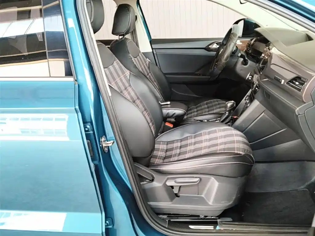 Volkswagen Tharu 2019 Model 330TSI 4WD Flagship Edition China VI фото 25