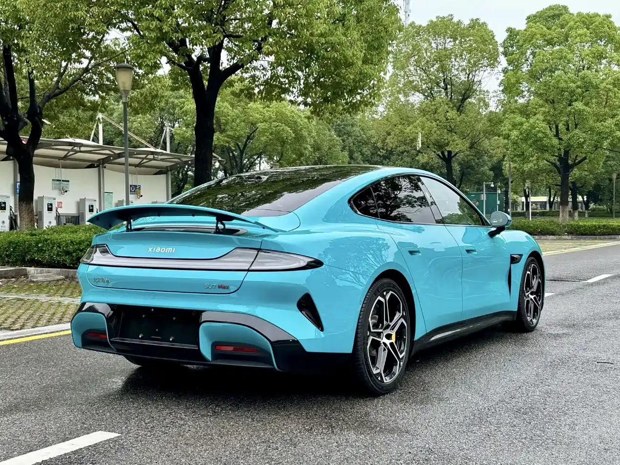 XIAOMI CAR XIAOMI SU7