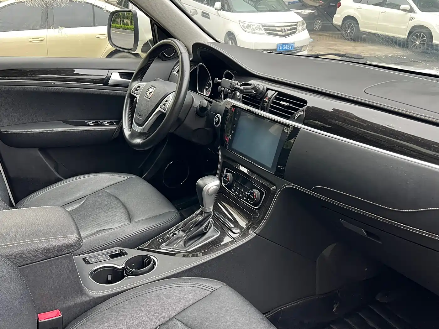 Фото 16 - Zotye T600