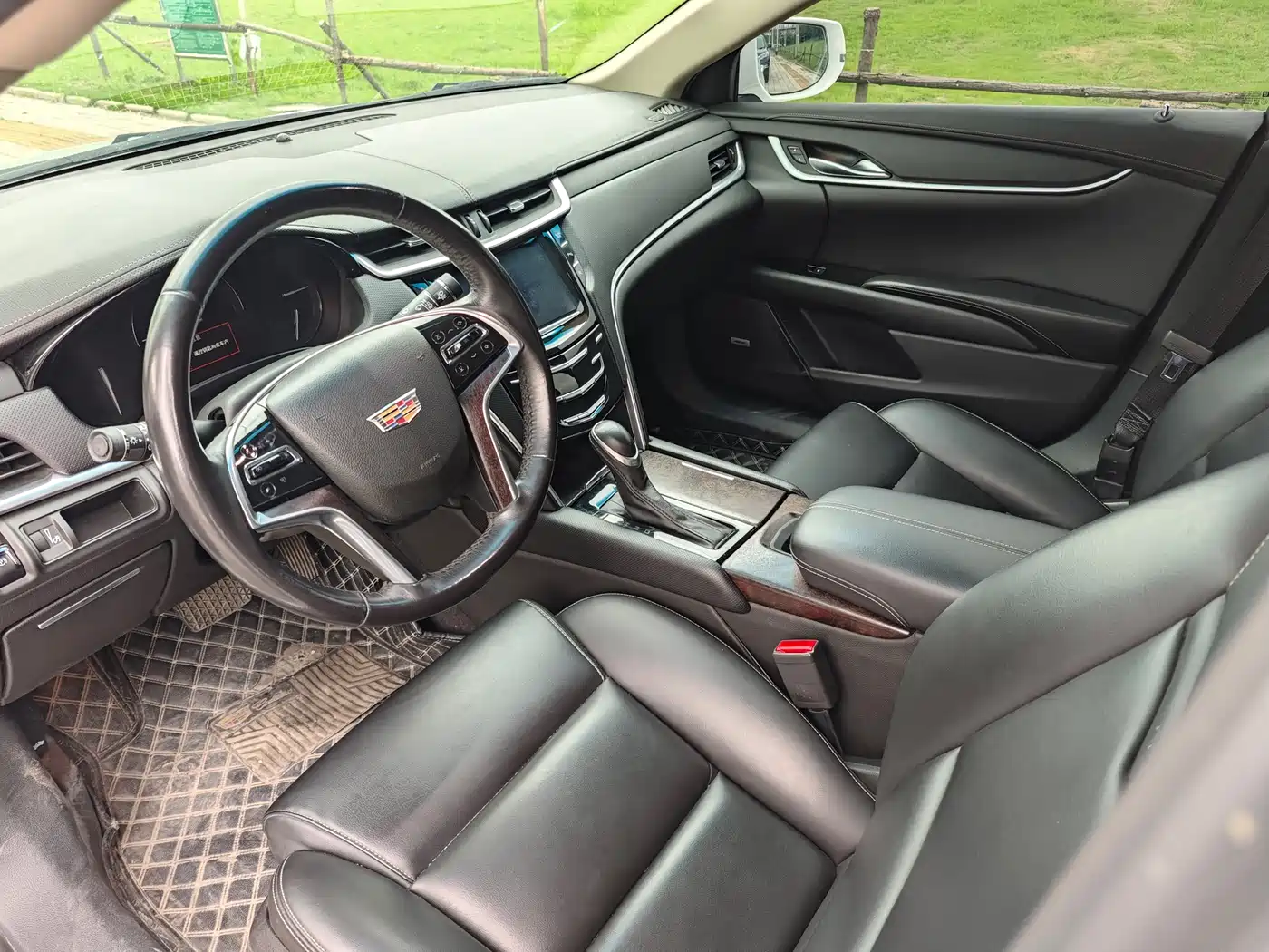 Cadillac XTS 2018 28T Technology фото 18