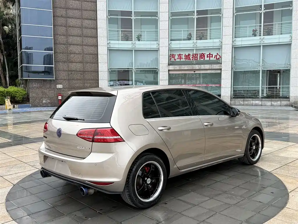 Volkswagen Golf 2014 1.4TSI Automatic Comfort фото 5