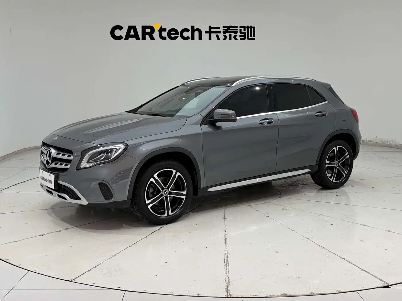Mercedes-Benz GLA 2018 GLA 200 Fashion