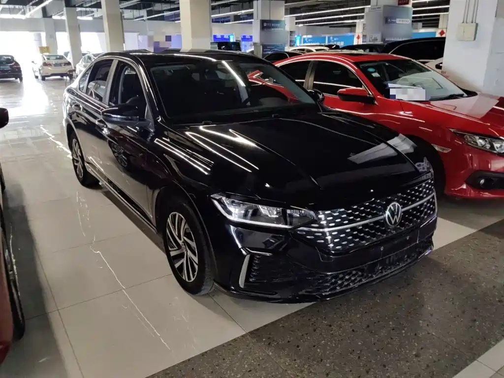 Volkswagen Lavida 2024 Model 300TSI DSG Starlight Full Comfort Edition фото 4