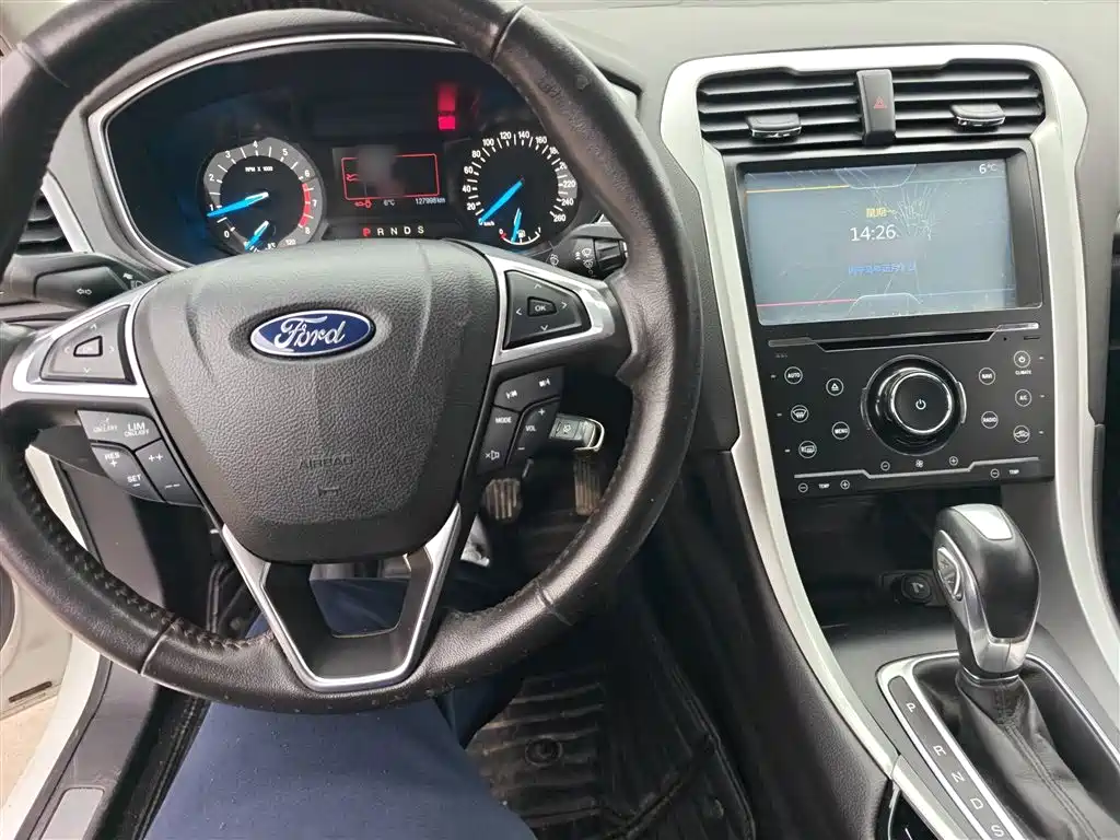 FORD MONDEO