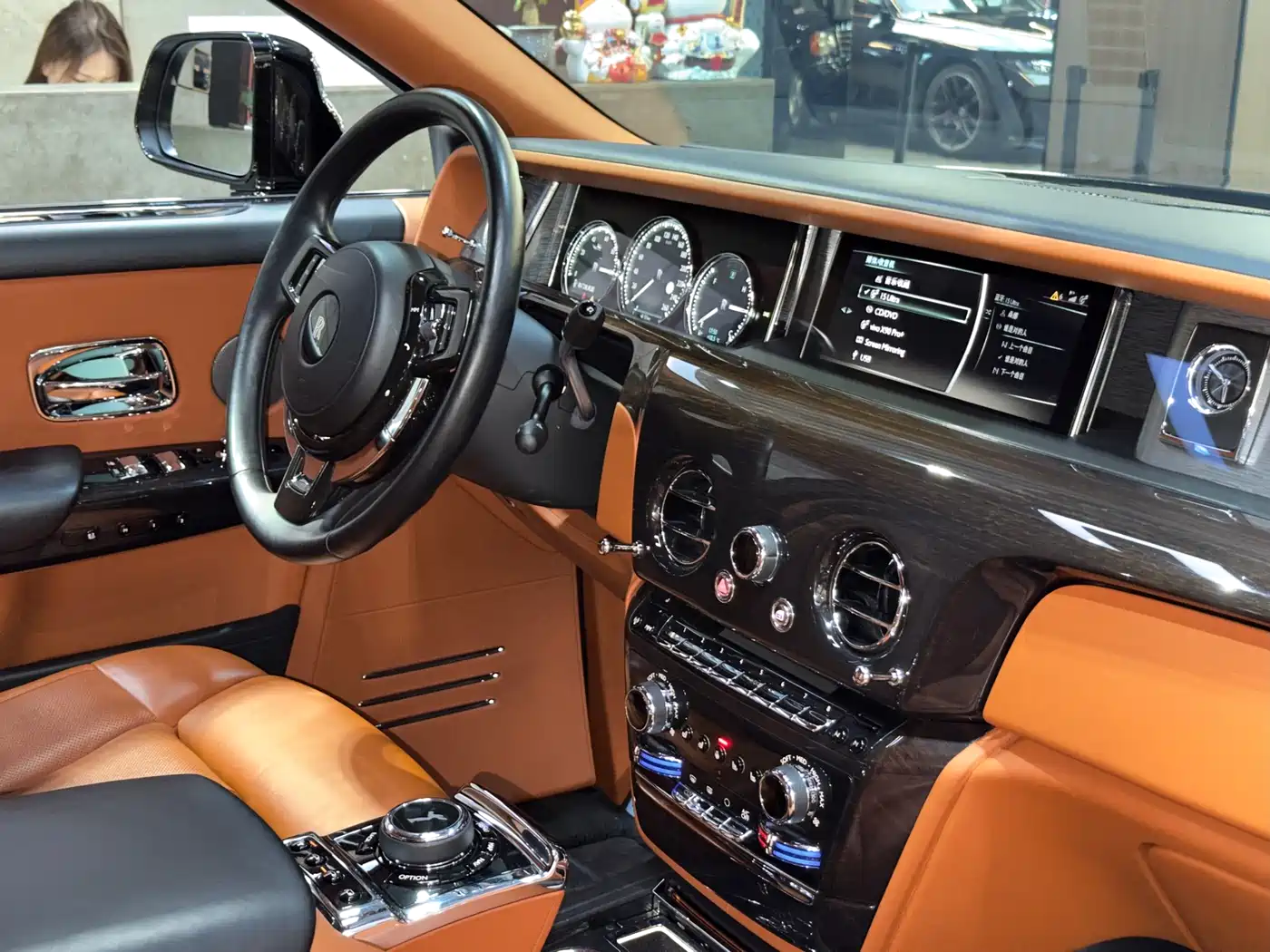 Rolls-Royce Phantom 2020 2018 6.7T Long Wheelbase Version