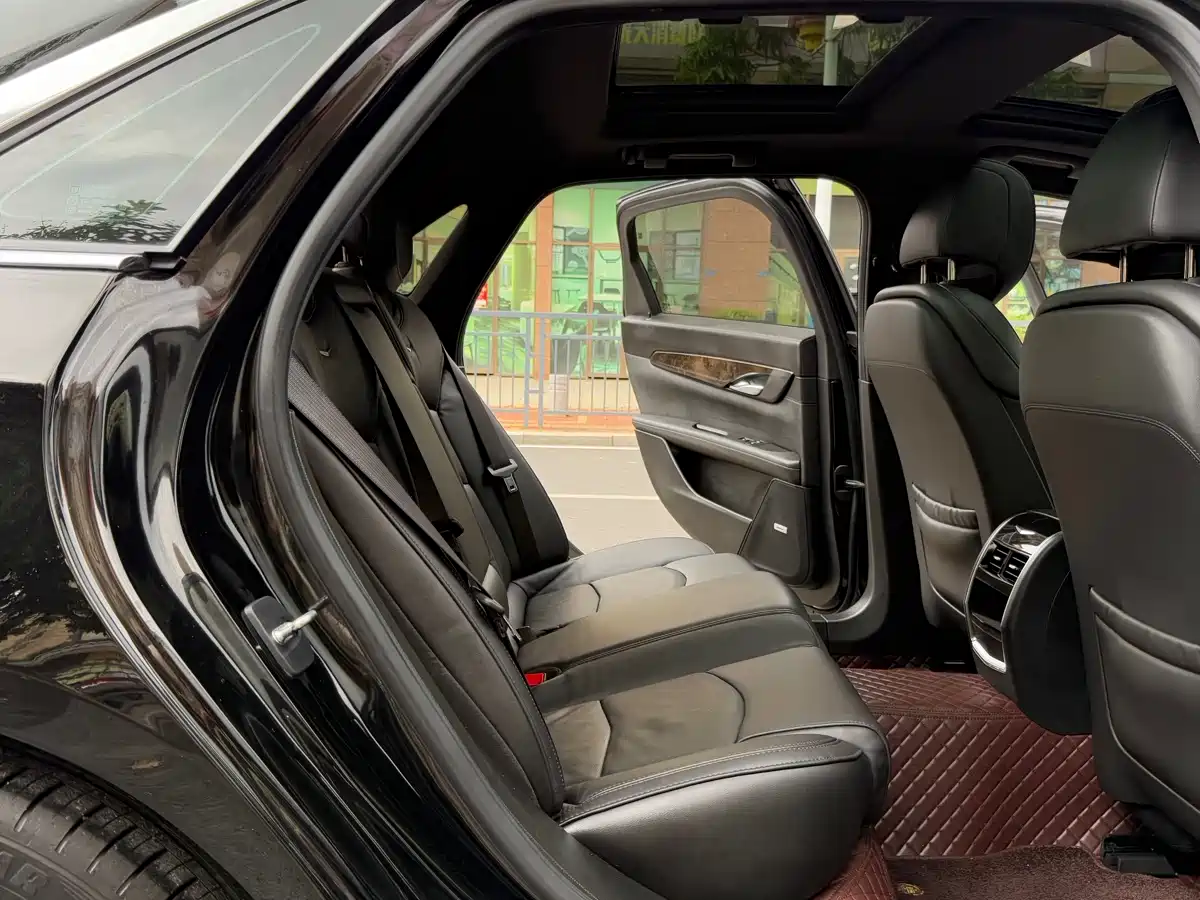 Cadillac CT6 2021 28T Luxury фото 28