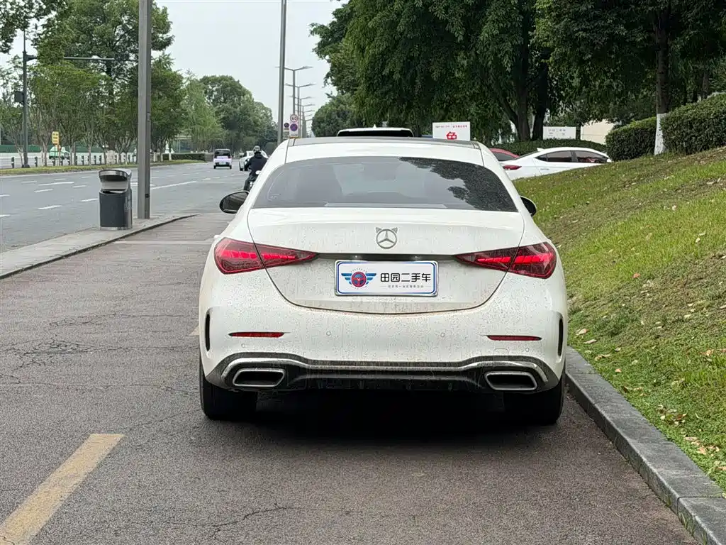 Mercedes-Benz C-Class 2024 C 260 L Sport фото 5
