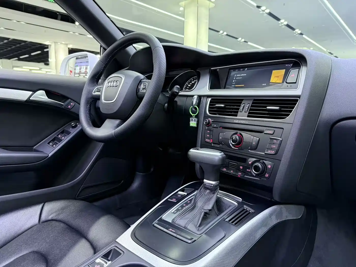 Audi A5 (Import) 2010 2.0TFSI Cabriolet фото 12