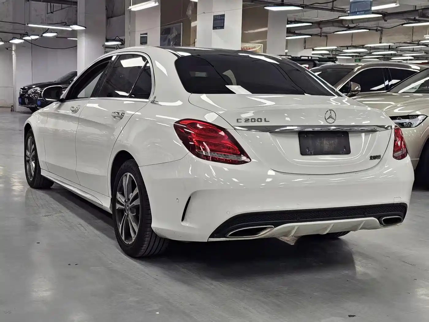 Mercedes-Benz C-Class 2017 Facelift C 200 L Sport Edition фото 18