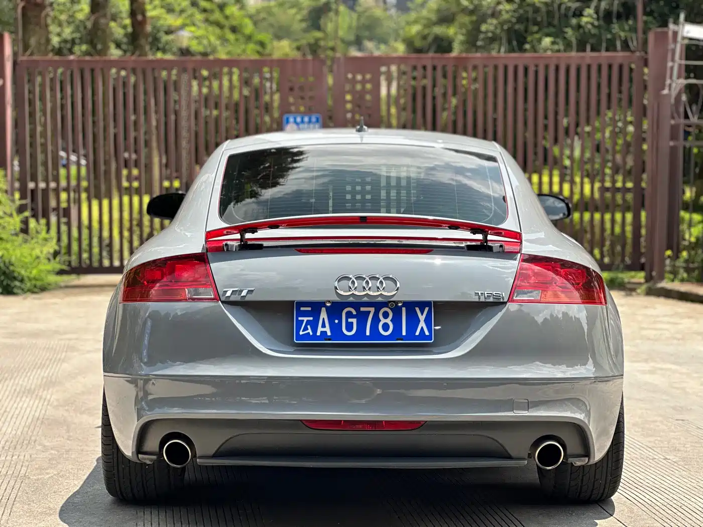 Audi TT 2012 2011 TT Coupe 2.0TFSI