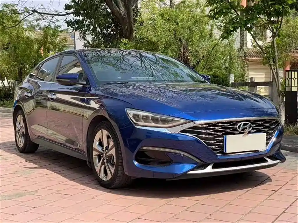 Hyundai Fista 2019 280TGDi Sport Edition China V фото 3
