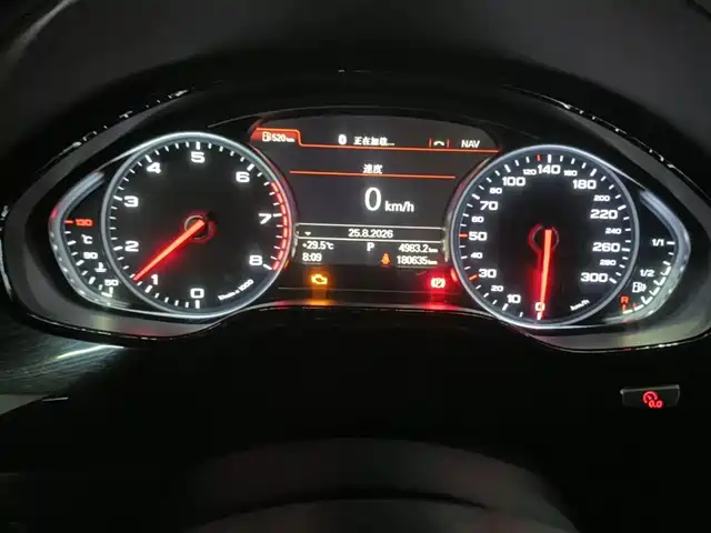 Audi A8 2016 A8L 45 TFSI quattro Luxury — фото 4