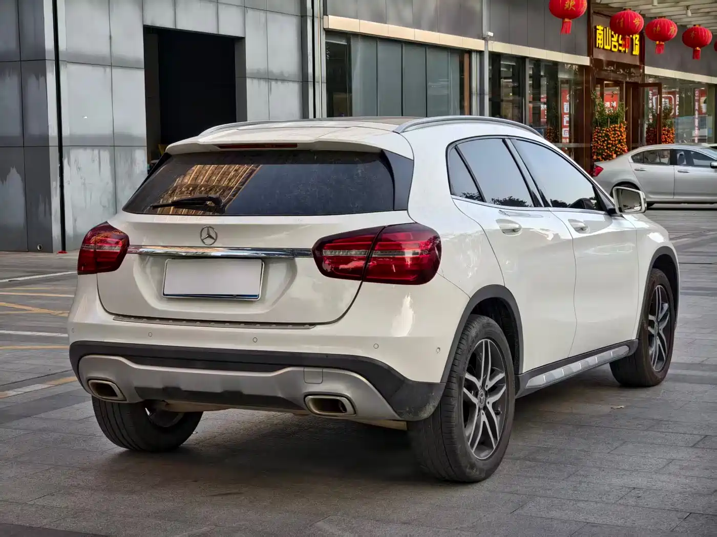 Mercedes-Benz GLA 2017 GLA 200 Fashion фото 6