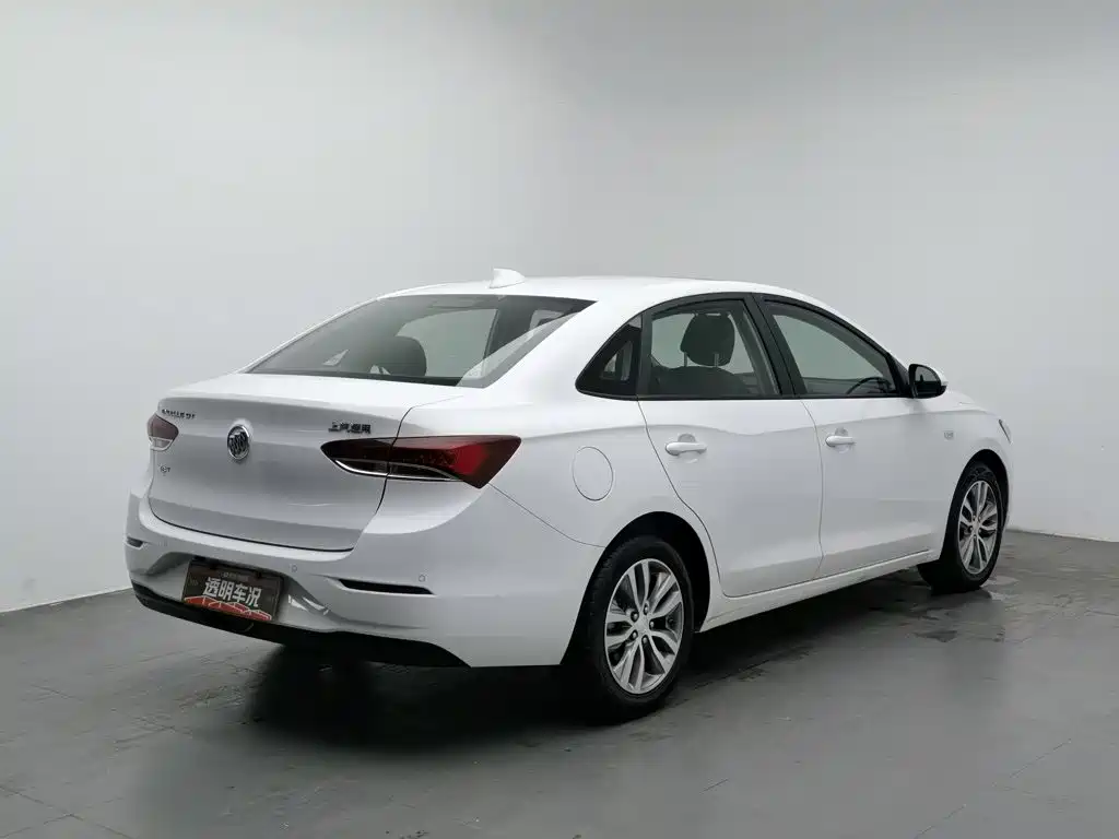 صورة 2 - Buick Excelle