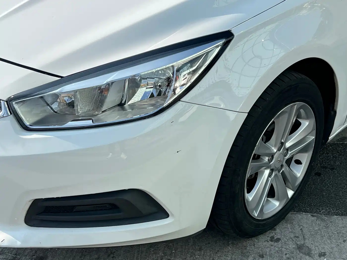 Chevrolet Cruze 2015 1.5L Automatic Fashion Navigation Edition фото 9