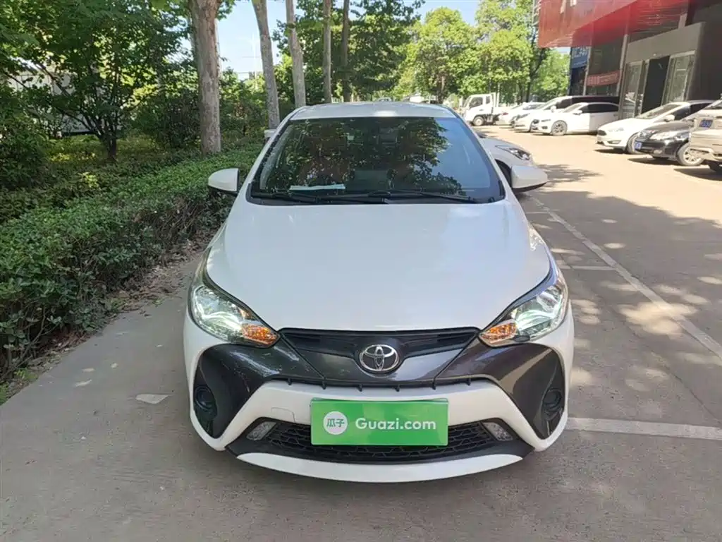 Toyota YARiS L Zhi Xuan 2021 1.5L CVT Leading Edition фото 3