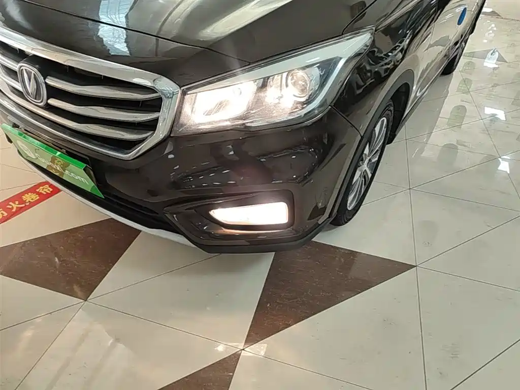 Changan Lingxuan 2017 2017 1.6L Manual Happiness