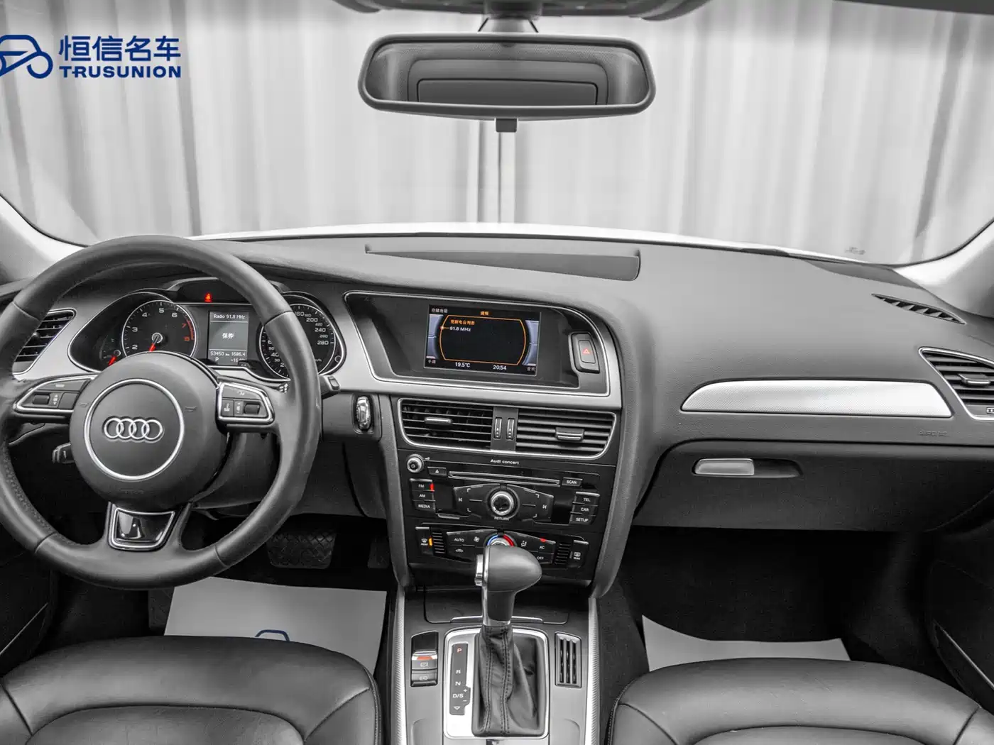 Audi A4L 2013 35 TFSI Automatic Standard фото 13
