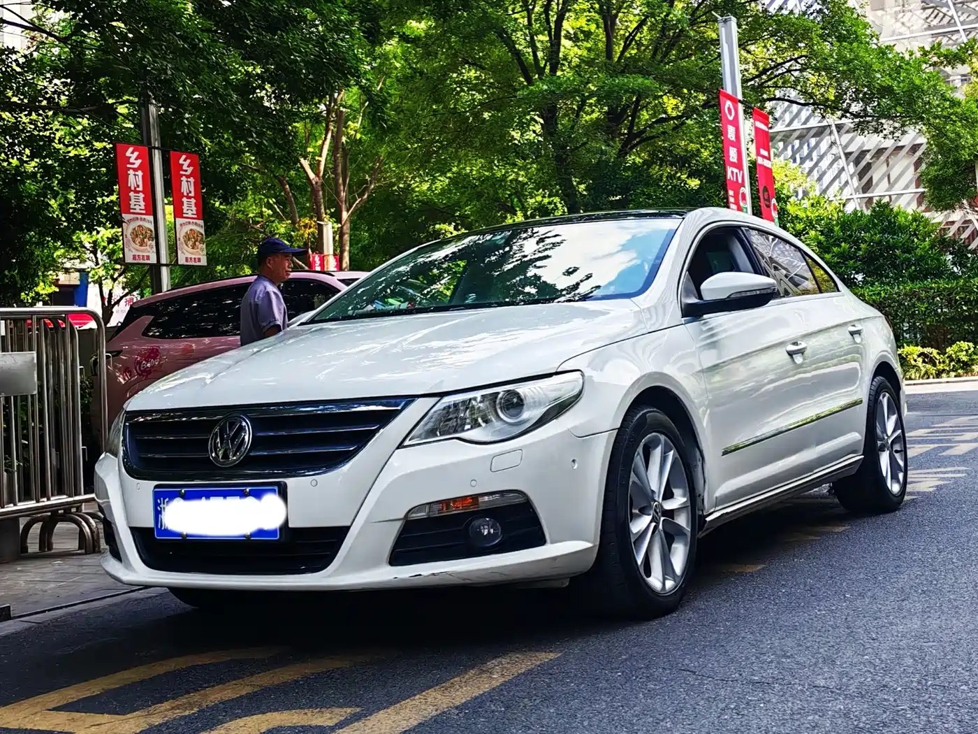Volkswagen FAW-Volkswagen CC 2012 1.8TSI Luxury
