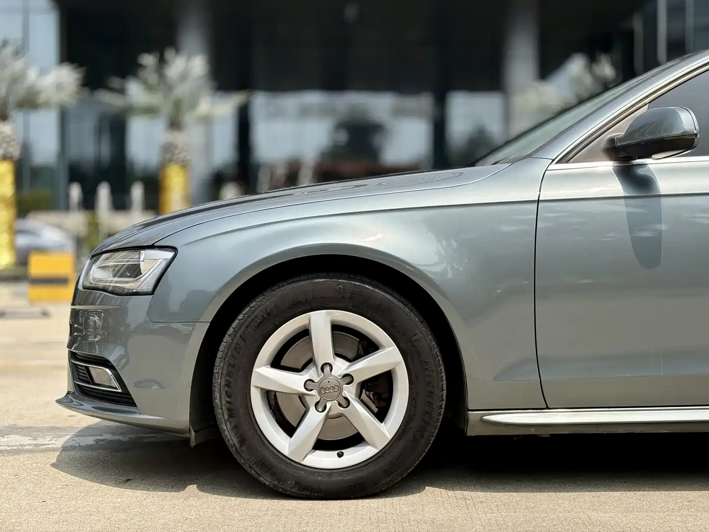 Audi A4L 2013 35 TFSI Automatic Standard фото 19