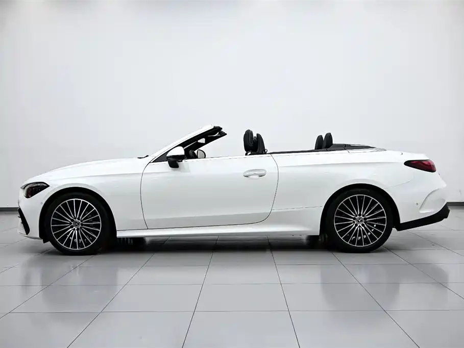 Mercedes-Benz CLE 2024 CLE 260 Convertible Coupe фото 11