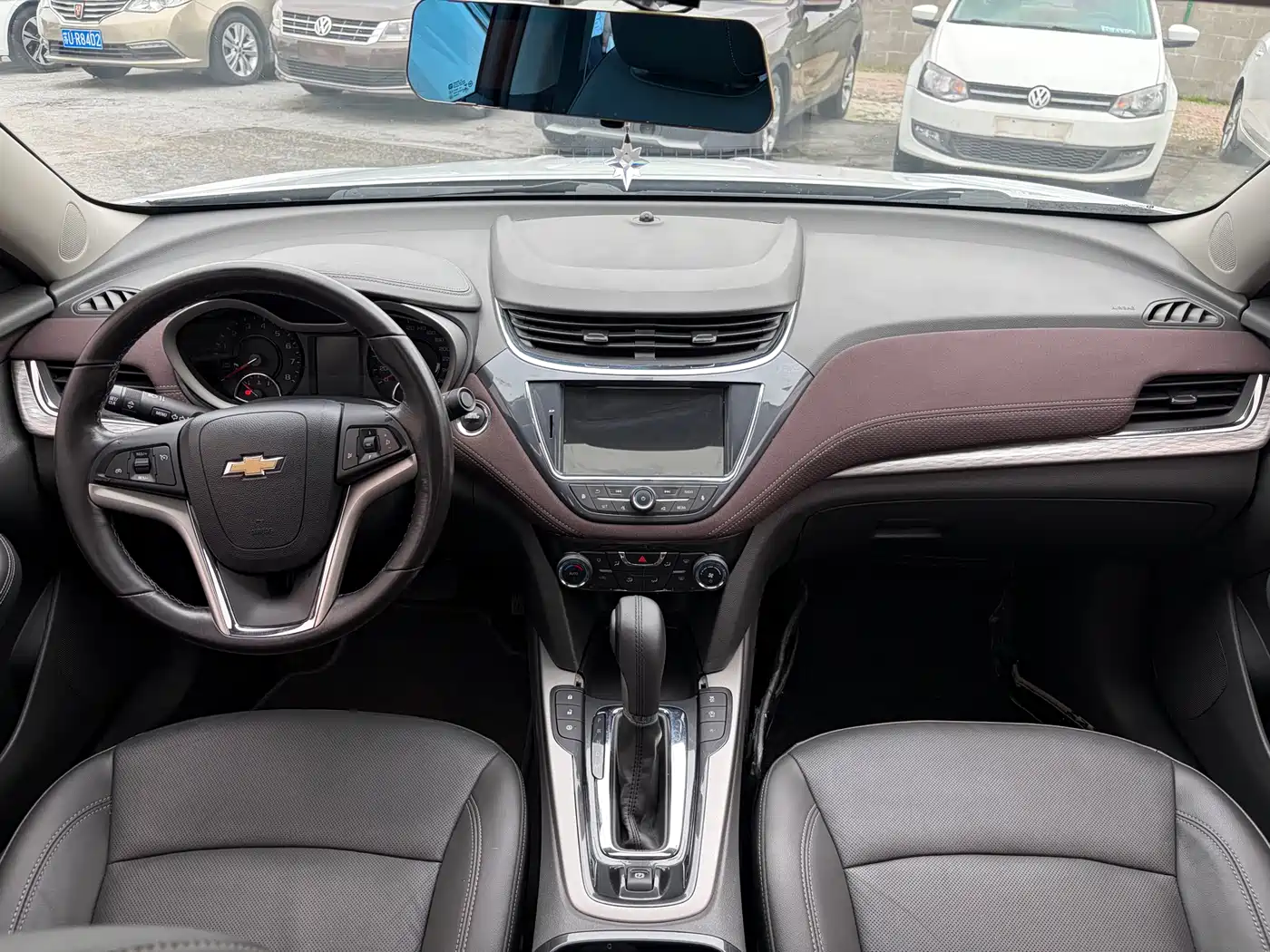 Chevrolet Malibu 2017 1.5T Automatic Luxury Edition фото 10