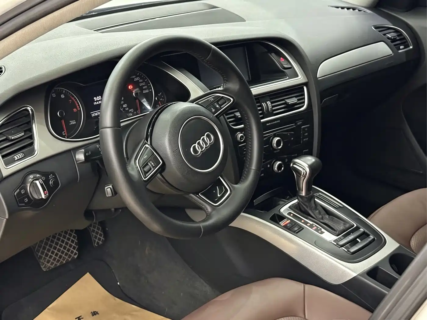 Audi A4L 2013 35 TFSI Automatic Standard фото 7