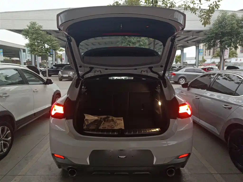 BMW X2 2023 sDrive25i M Off-Road Package фото 15