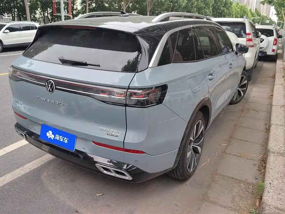 Volkswagen Talagon 2023 380TSI 4WD R-Line Launch Edition фото 3