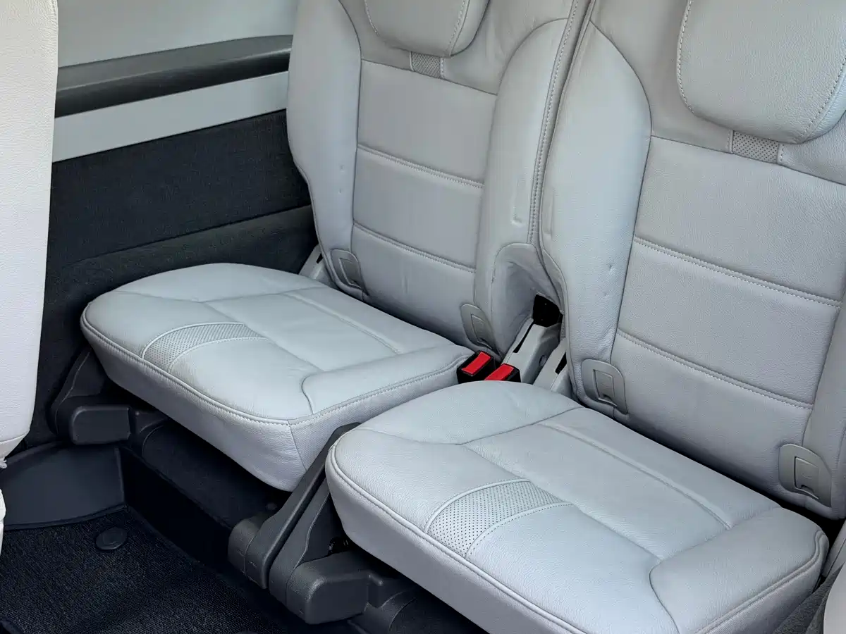 Mercedes-Benz R-Class 2011 R 350 L 4MATIC фото 9