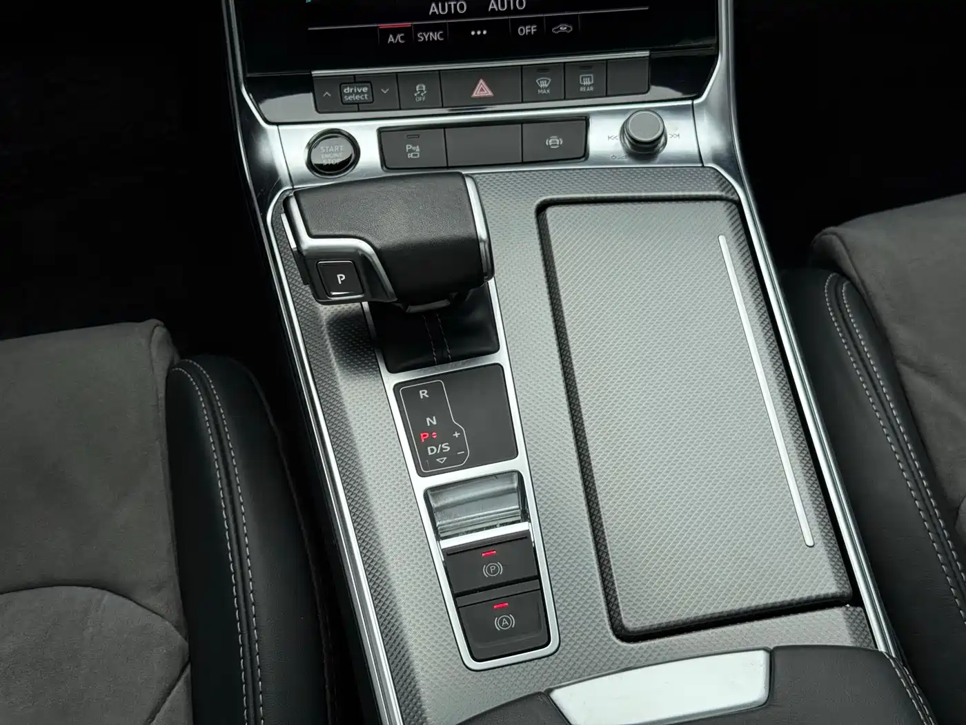 Audi A6L 2021 45 TFSI Exclusive Sport фото 22