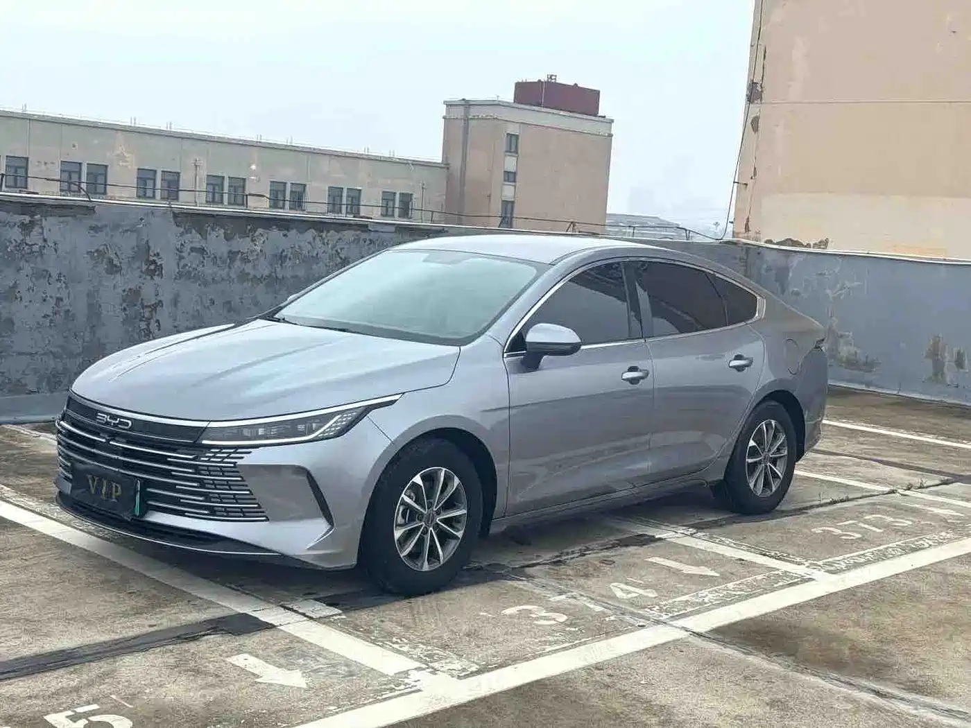 BYD Destroyer 05 2024 Glory Edition DM-i 55KM Luxury