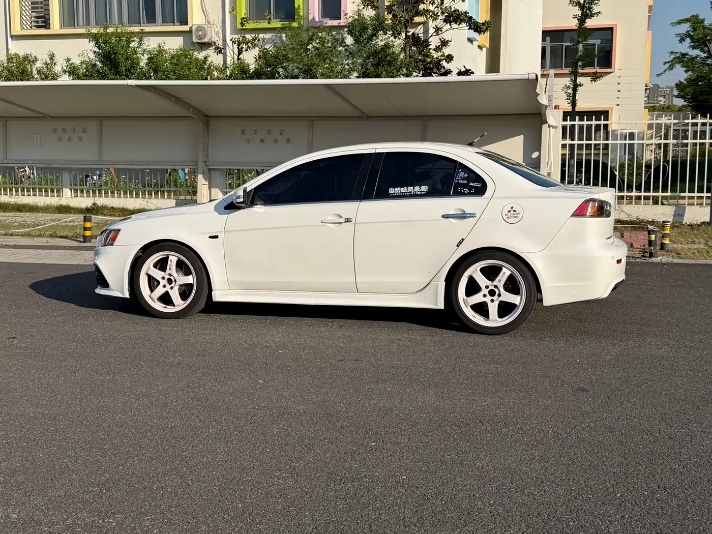 Mitsubishi Lancer EX 2015 1.8L Manual Premium (China IV) фото 3